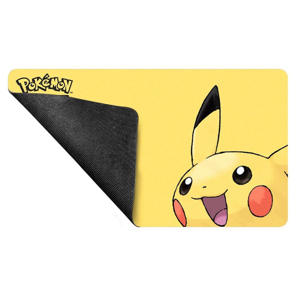 ULTRA PRO: POKEMON: PIKACHU PLAYMAT